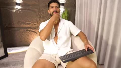 Dann saenz online show from April 25, 2026, 1:03 pm