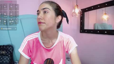 Snapshot of danna7cute chatting on November 11, 2025, 8:53 pm danna7cute online show from November 11, 2025, 8:53 pm