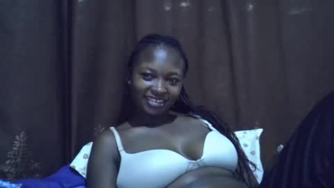 danna_miki online show from March 8, 2026, 5:06 pm