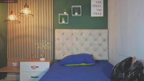 danna_peters online show from January 6, 2026, 7:28 pm