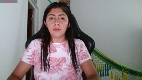 Danna online show from March 12, 2026, 9:32 pm