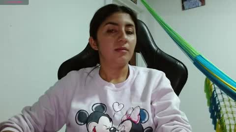 Danna online show from April 17, 2026, 12:35 am