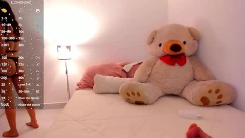 Snapshot of danna_rhodesx chatting on September 9, 2025, 2:33 am Danna Rhodes online show from September 9, 2025, 2:33 am