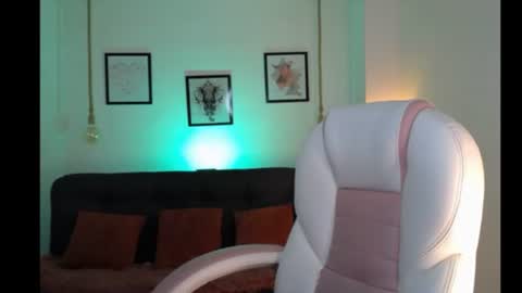 Danna online show from July 27, 2026, 11:12 pm