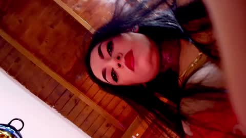 Danna Berlin  online show from March 8, 2025, 7:20 pm