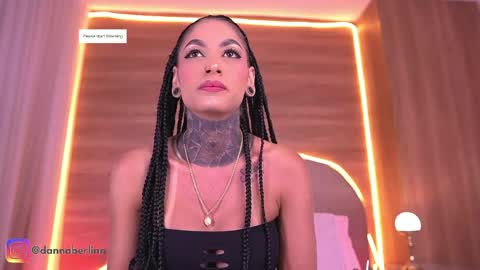 Danna Berlin  online show from April 25, 2026, 7:22 pm