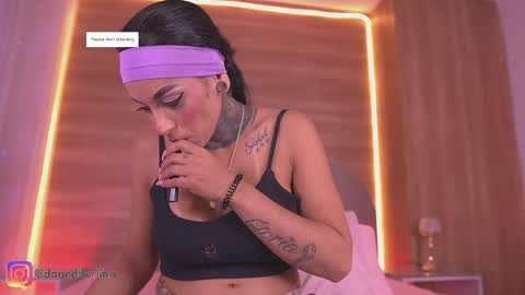 Danna Berlin  online show from May 6, 2026, 7:19 pm