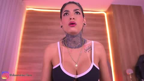 Danna Berlin  online show from May 20, 2026, 7:20 pm