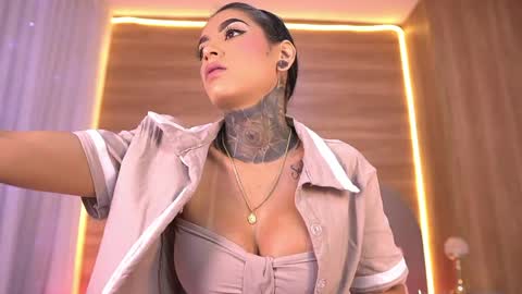 Danna Berlin  online show from May 30, 2026, 7:11 pm