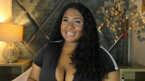 Snapshot of dannafalco25 chatting on March 4, 2025, 8:38 pm Valery Danna online show from March 4, 2025, 8:38 pm