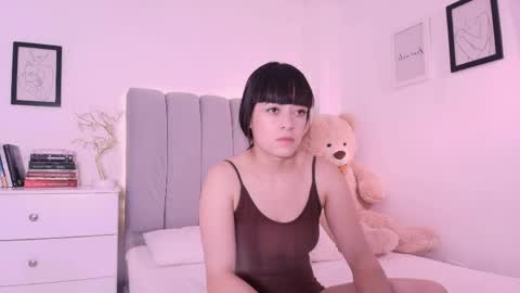 Snapshot of dannahyde chatting on May 20, 2026, 3:51 pm Insta DannaBlueX online show from May 20, 2026, 3:51 pm