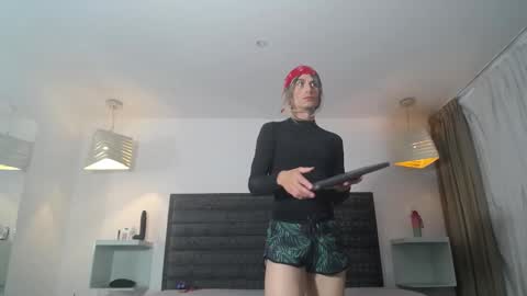 Snapshot of dannasofiaa1 chatting on January 16, 2025, 10:23 pm Danna Sofiaa online show from January 16, 2025, 10:23 pm