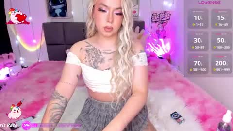 dannia_13 online show from July 31, 2026, 4:50 pm