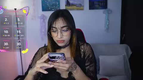 Snapshot of dannielle_ chatting on June 12, 2026, 7:02 pm online show from June 12, 2026, 7:02 pm