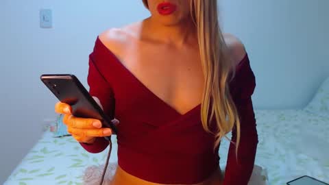 Danny4hot online show from November 19, 2025, 3:06 am
