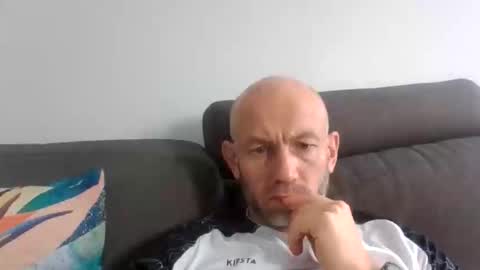 danny81boy online show from September 19, 2025, 8:05 am