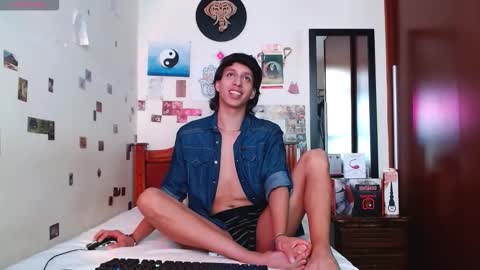 phantom555 online show from September 16, 2025, 2:29 pm