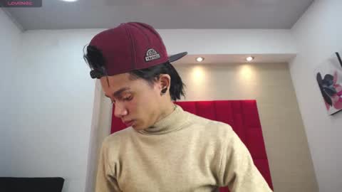 Snapshot of danny__santoro chatting on November 3, 2025, 1:01 pm Danny online show from November 3, 2025, 1:01 pm