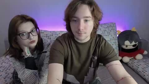 Snapshot of danny_and_ellen chatting on October 26, 2025, 5:08 pm danny and ellen online show from October 26, 2025, 5:08 pm