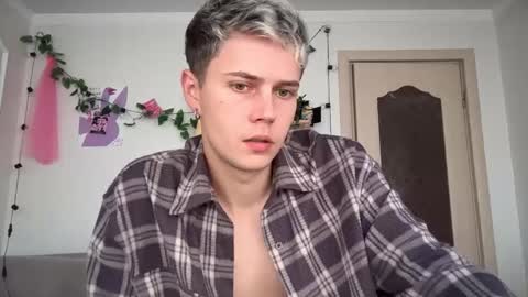 danny online show from September 21, 2025, 12:18 pm