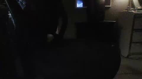 Danielle online show from December 17, 2025, 1:00 am