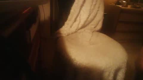 Snapshot of dannyb618 chatting on June 2, 2026, 12:01 am Danielle online show from June 2, 2026, 12:01 am
