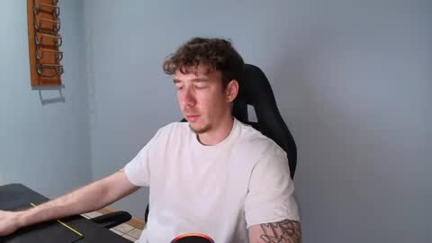 DannyThreeWay online show from April 27, 2026, 1:36 am