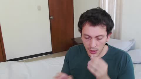 Snapshot of danruiz33 chatting on January 18, 2025, 9:24 pm Dan online show from January 18, 2025, 9:24 pm