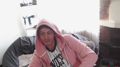 Snapshot of danruiz33 chatting on January 22, 2025, 7:45 pm Dan online show from January 22, 2025, 7:45 pm