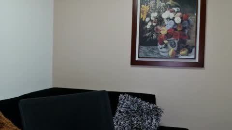 Snapshot of danruiz33 chatting on February 11, 2025, 1:52 am Dan online show from February 11, 2025, 1:52 am