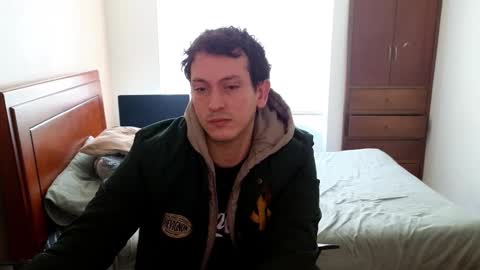 Snapshot of danruiz33 chatting on October 22, 2025, 2:39 pm Dan online show from October 22, 2025, 2:39 pm