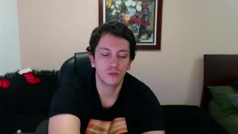 Snapshot of danruiz33 chatting on November 12, 2025, 11:03 pm Dan online show from November 12, 2025, 11:03 pm