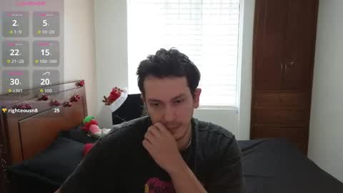 Snapshot of danruiz33 chatting on December 2, 2025, 11:26 am Dan online show from December 2, 2025, 11:26 am