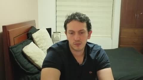 Snapshot of danruiz33 chatting on May 30, 2026, 1:46 am Dan online show from May 30, 2026, 1:46 am