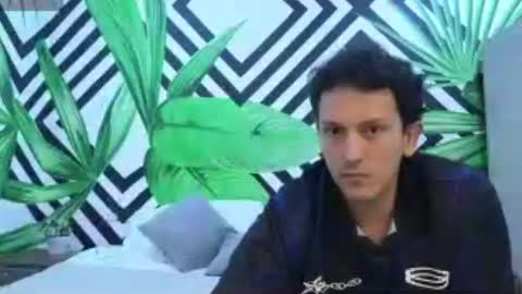 Snapshot of danruiz33 chatting on June 20, 2026, 3:31 am Dan online show from June 20, 2026, 3:31 am