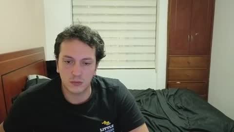 Snapshot of danruiz33 chatting on July 29, 2026, 1:26 am Dan online show from July 29, 2026, 1:26 am