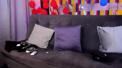 Dante online show from June 25, 2026, 5:12 am