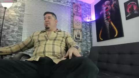 Snapshot of dante_bellini chatting on May 24, 2026, 2:44 pm dante_bellini online show from May 24, 2026, 2:44 pm
