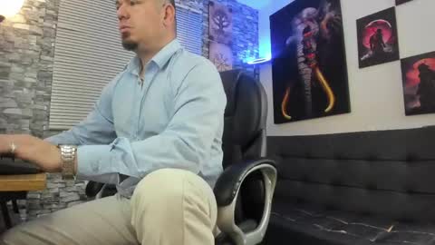 Snapshot of dante_bellini chatting on June 2, 2026, 2:41 pm dante_bellini online show from June 2, 2026, 2:41 pm