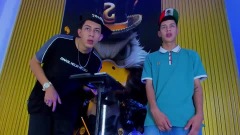 dante_brown1 online show from November 8, 2025, 9:57 pm