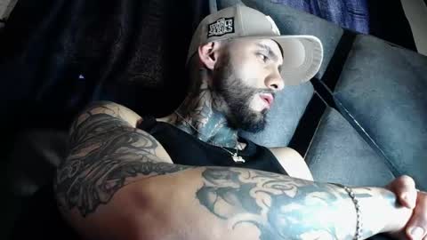 dante_d_angelo_ online show from April 30, 2026, 10:03 pm
