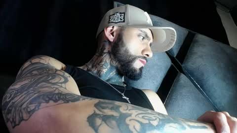 dante_d_angelo_ online show from May 12, 2026, 6:43 am