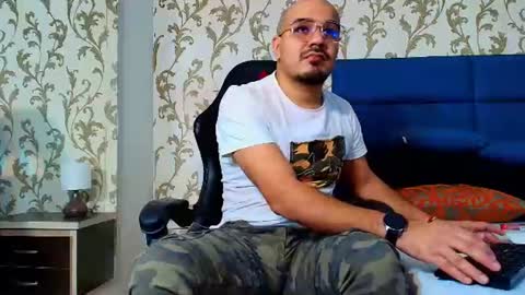 Snapshot of dante_goldt chatting on June 11, 2026, 9:46 pm Dante online show from June 11, 2026, 9:46 pm