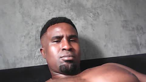 Snapshot of danteblack90 chatting on August 3, 2026, 10:21 am danteblack90 online show from August 3, 2026, 10:21 am