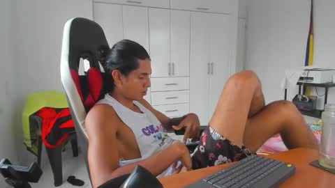 Snapshot of dantedecentralized chatting on November 4, 2025, 10:31 pm X Dante7373574 online show from November 4, 2025, 10:31 pm