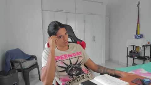 Snapshot of dantedecentralized chatting on November 9, 2025, 10:30 pm X Dante7373574 online show from November 9, 2025, 10:30 pm