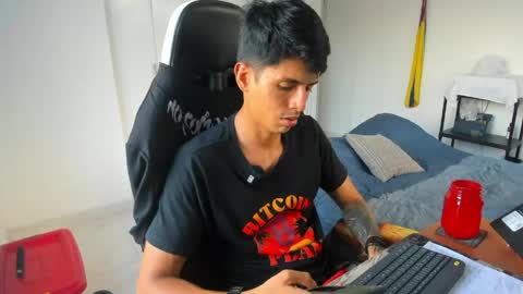 Snapshot of dantedecentralized chatting on May 5, 2026, 10:07 pm X Dante7373574 online show from May 5, 2026, 10:07 pm