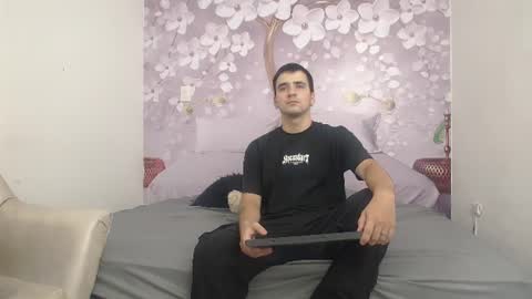 Snapshot of dantee_dark chatting on June 12, 2026, 11:35 pm DANTE DARK online show from June 12, 2026, 11:35 pm