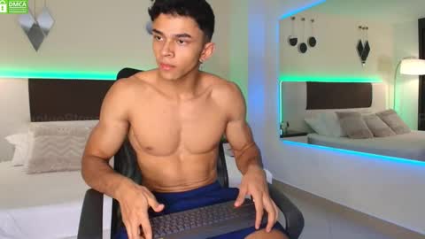 Snapshot of danteestone chatting on March 1, 2025, 2:26 am Dante online show from March 1, 2025, 2:26 am