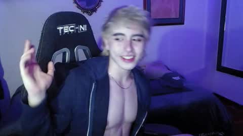 danteobscuro online show from November 18, 2025, 11:15 pm